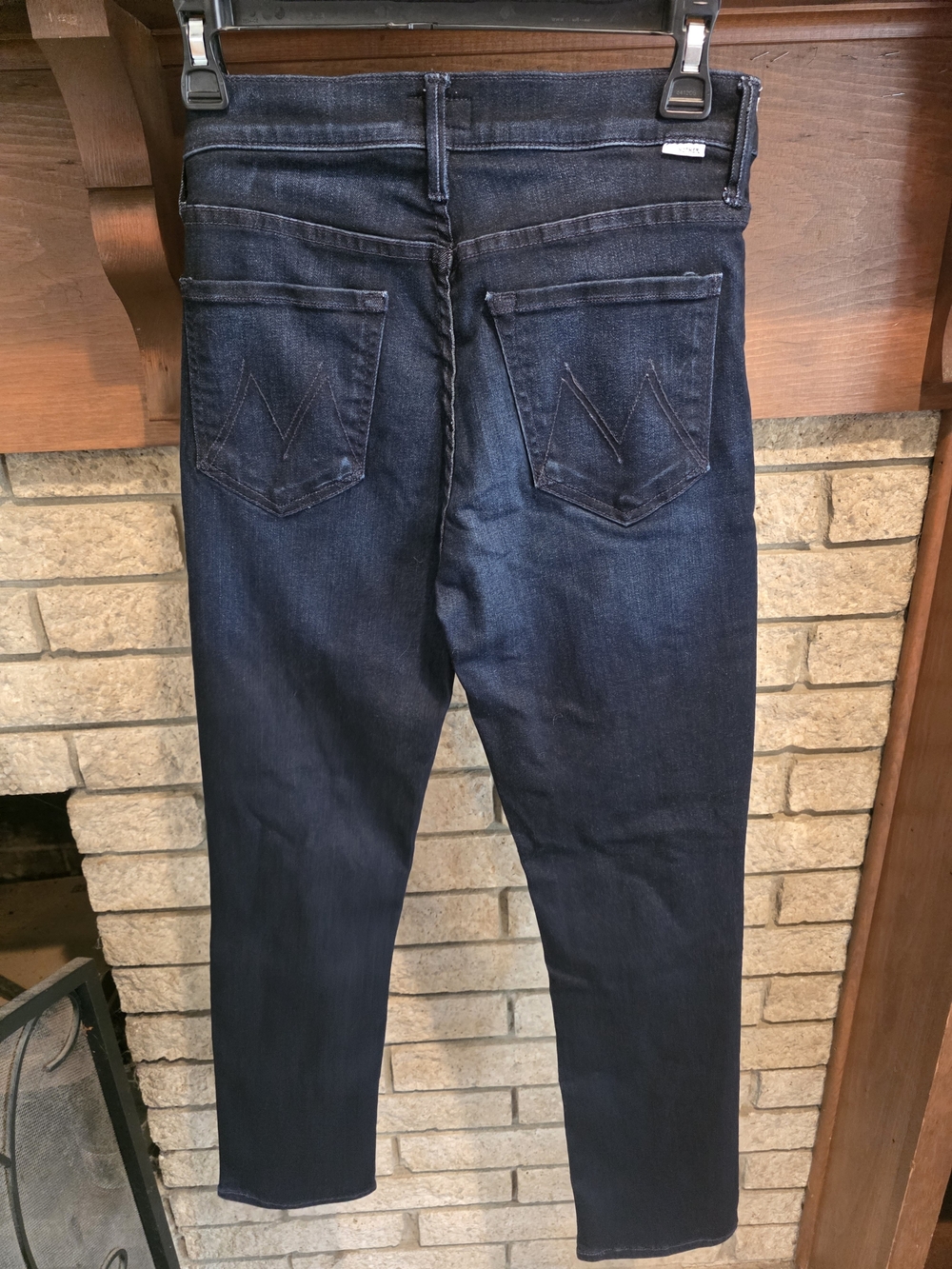 MOTHER The Dazzler Ankle Jeans in Dark Blue - Picture 4 of 6